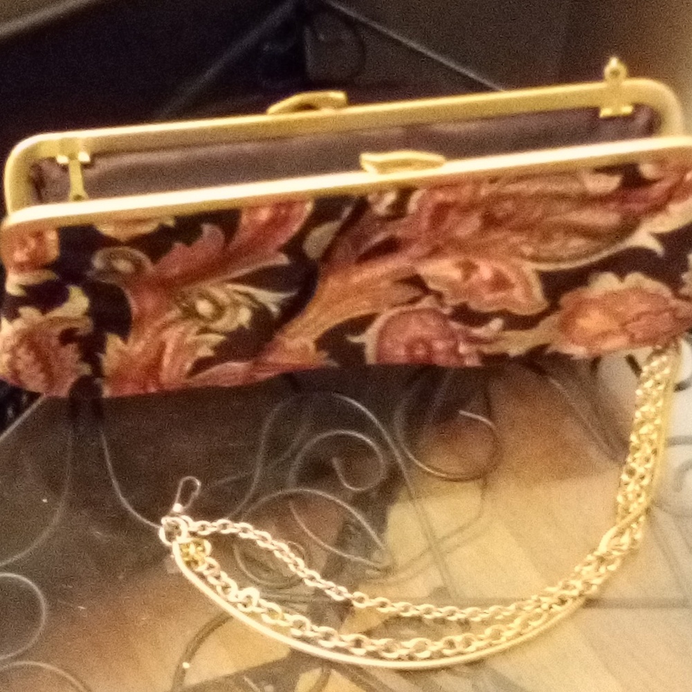 Ladies clutch bag